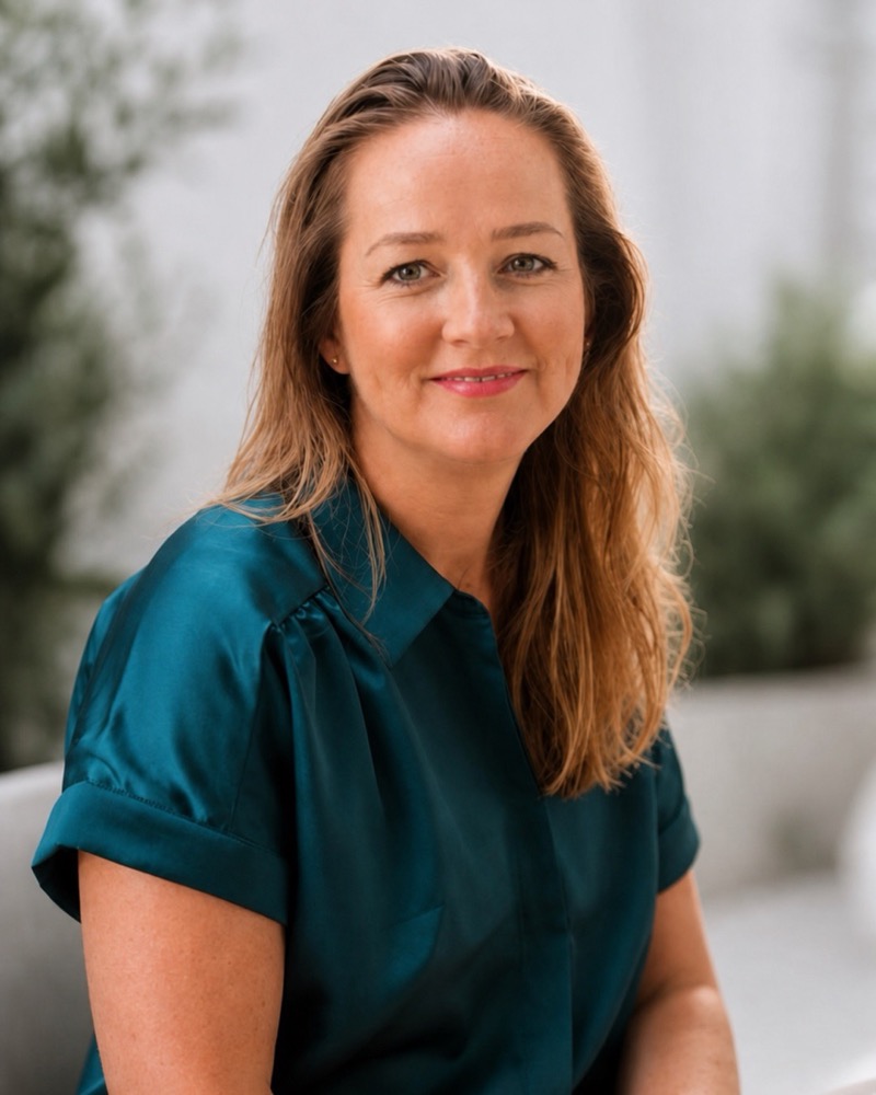 Stephanie van der Bijl
